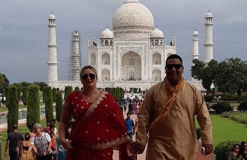 Guided Taj Mahal tour from Delhi